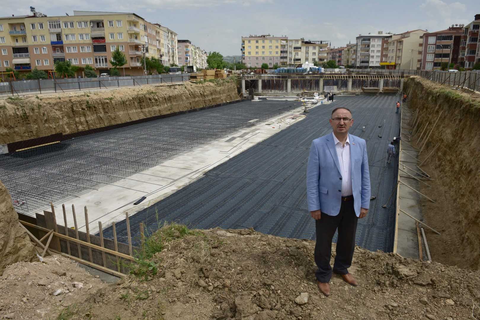 Pazaryerini sosyal tesise dönüştüren proje 