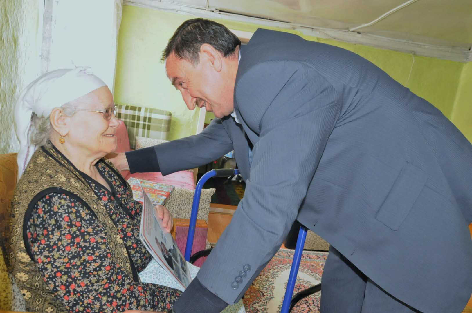 Başkan Kurtulan’dan ‘Annelere’ ziyaret 