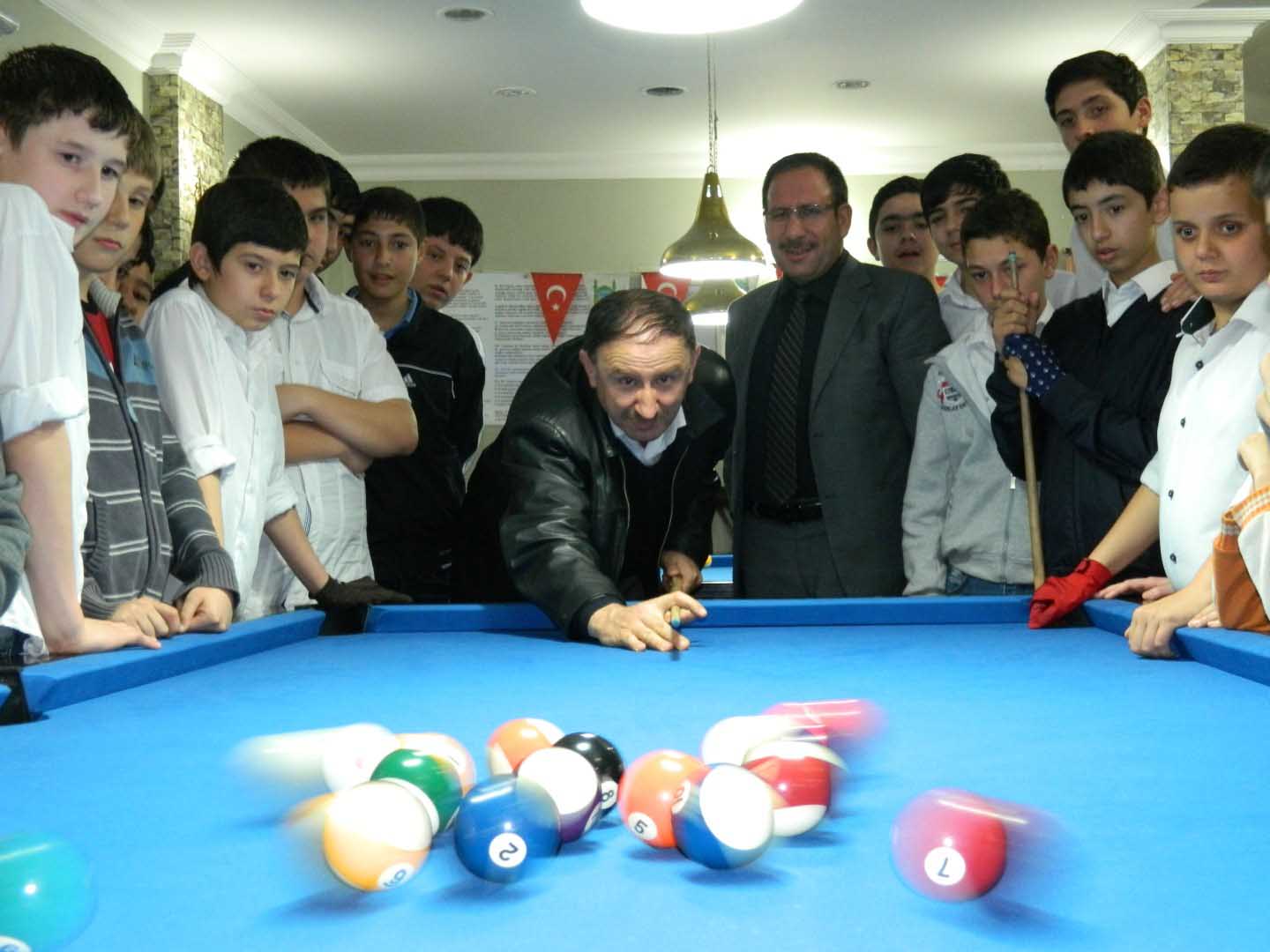 Belediye’den ‘bilardo’ şenliği 