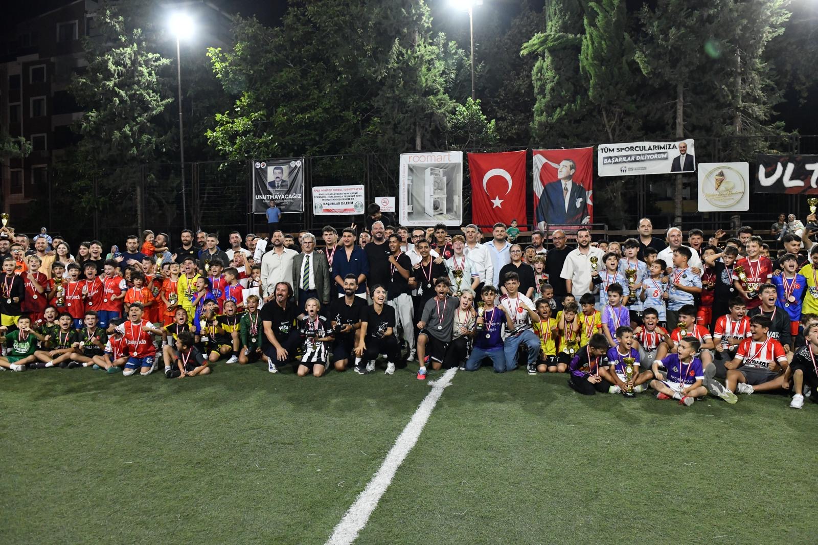 PAŞA MİNİTOPTA COŞKULU FİNAL  